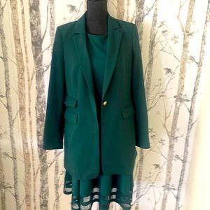 Calvin Klein forest green suit jacket size 12 petite